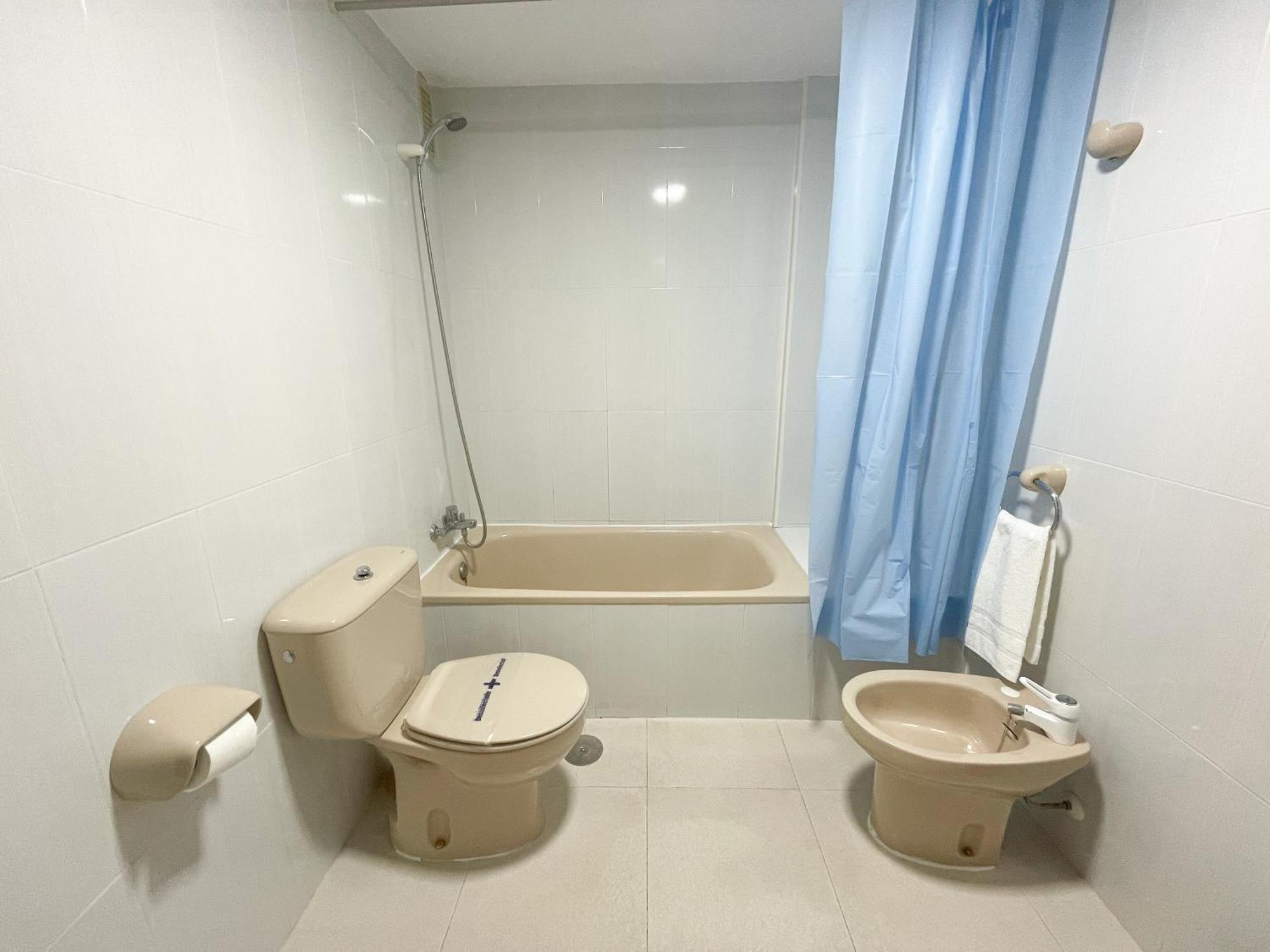 Apartamentos Azahar 3000 Peniscola Luaran gambar